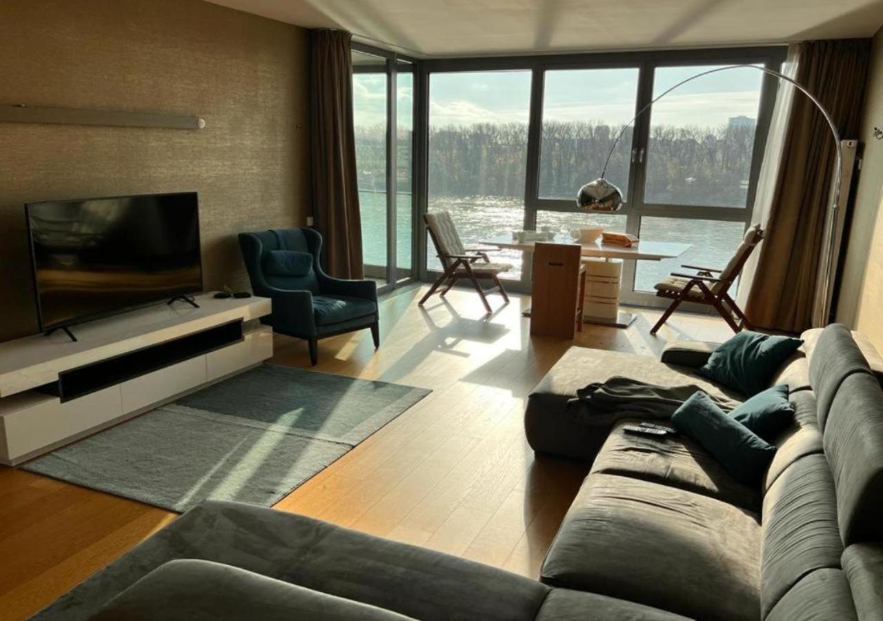 No1 Dream View Apartment Bratislava Bagian luar foto