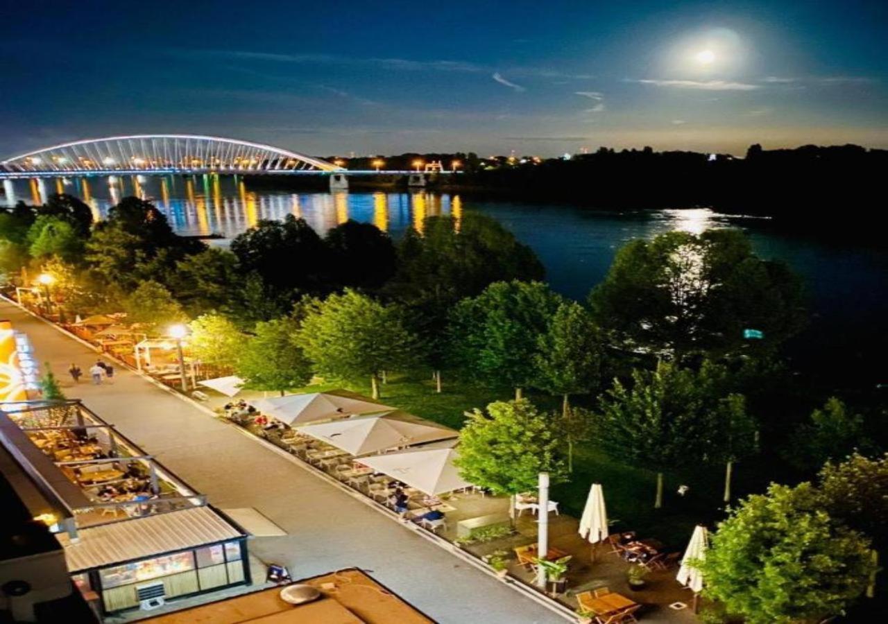 No1 Dream View Apartment Bratislava Bagian luar foto
