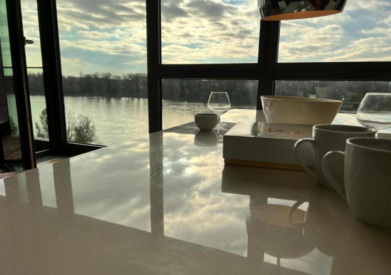 No1 Dream View Apartment Bratislava Bagian luar foto
